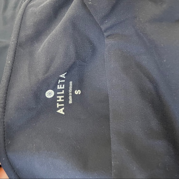 EUC athleta Mantra Capri Navy Multi Print sheer S - Picture 8 of 8